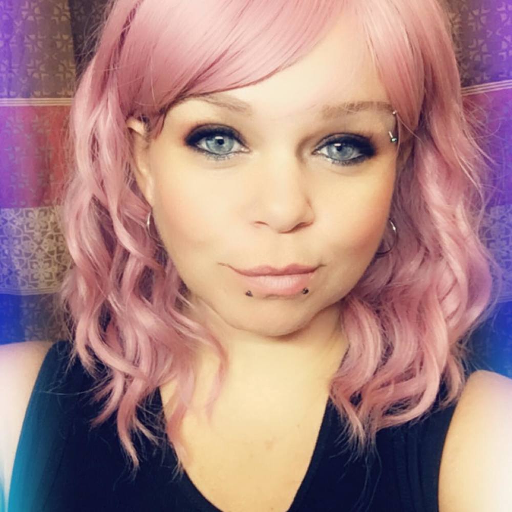 Meet your Posher, Bethany